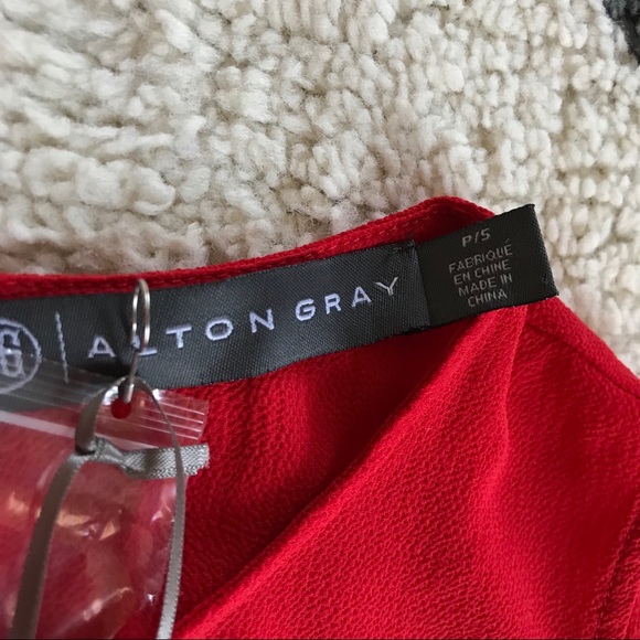 red Alton Gray assymetrical ruffle top Small - Picture 3 of 4